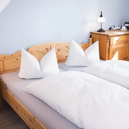 Friedrichshof בית הארחה