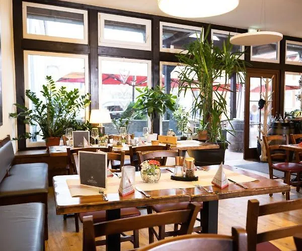 Friedrichshof בית הארחה 3*